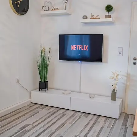 In Edermuende Holzhausen am Hahn